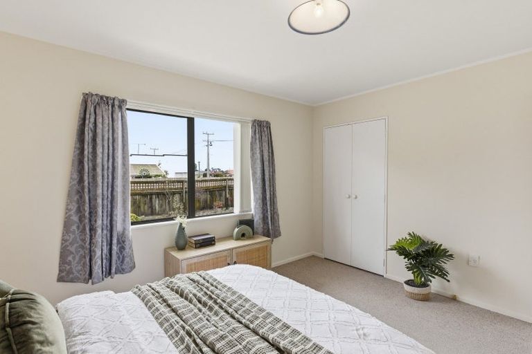 Photo of property in 15 Te Manuao Road, Otaki, 5512