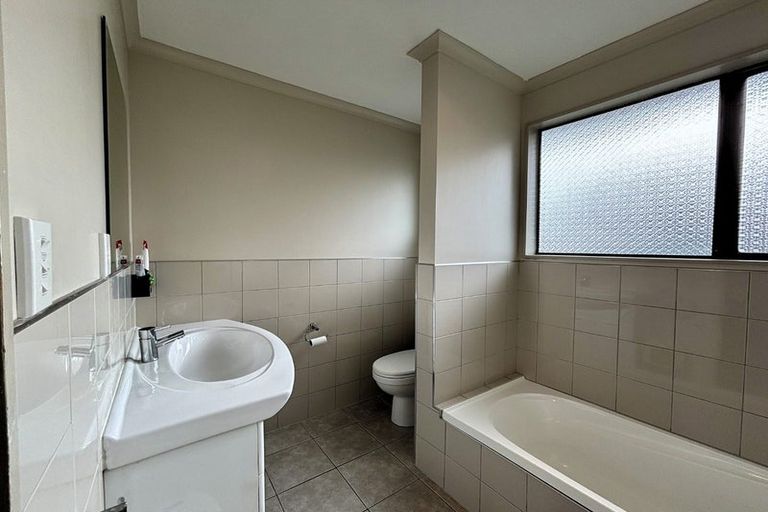 Photo of property in 16 Stemhead Lane, Whitby, Porirua, 5024