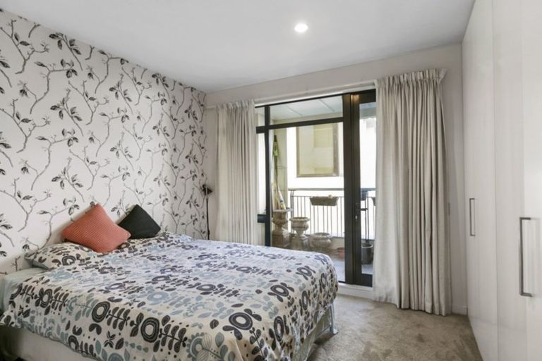 Photo of property in Kate Sheppard Apartments, 4f/42 Molesworth Street, Thorndon, Wellington, 6011