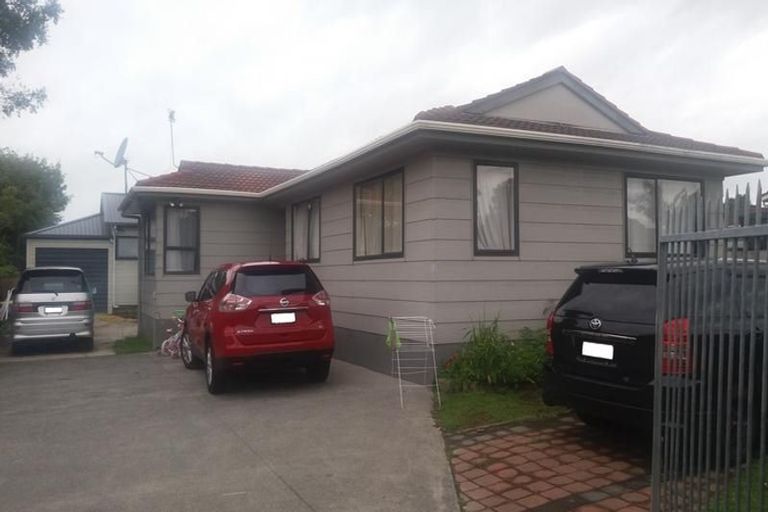 Photo of property in 18 Armada Drive, Ranui, Auckland, 0612