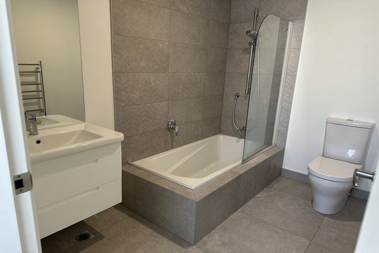 Photo of property in 6 Glide Lane, Whitby, Porirua, 5024