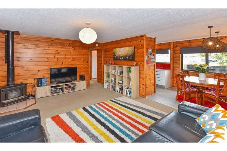 Photo of property in 58b Jellicoe Road, Manurewa, Auckland, 2102