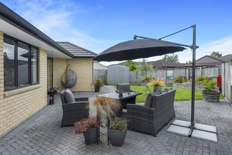 Photo of property in 19 Wiltshire Drive, Huntington, Hamilton, 3210