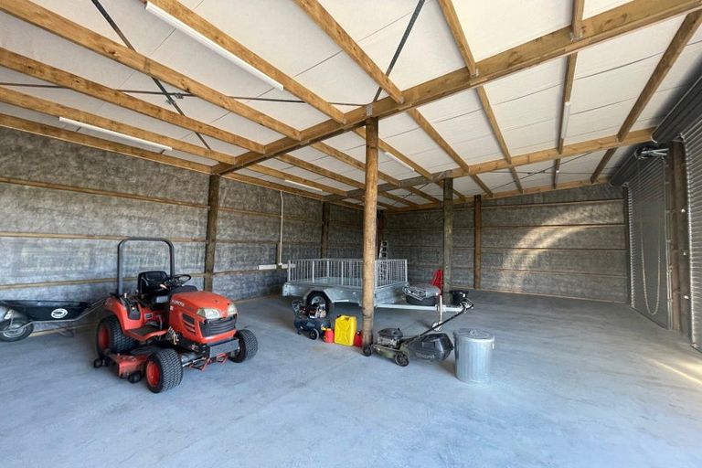 Photo of property in 64 Ruapuke Road, Raglan, 3296