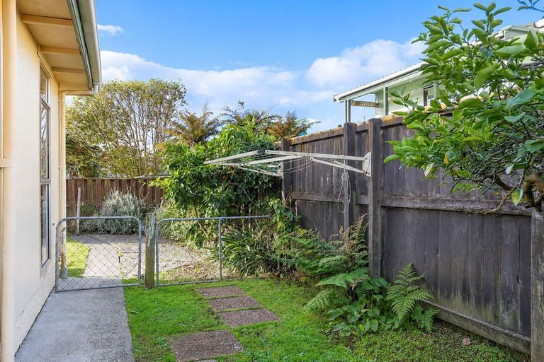 Photo of property in 22 Mitcham Avenue, Forest Lake, Hamilton, 3200