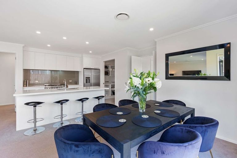 Photo of property in 9 Paso Fino Crescent, Karaka, Papakura, 2113