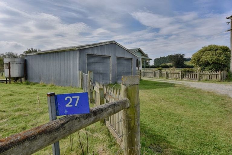 Photo of property in 27 Old Coach Road, Mataura, Gore, 9772
