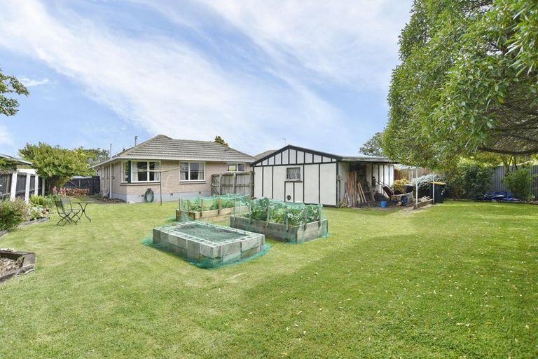 Photo of property in 30 Damien Place, Bromley, Christchurch, 8062