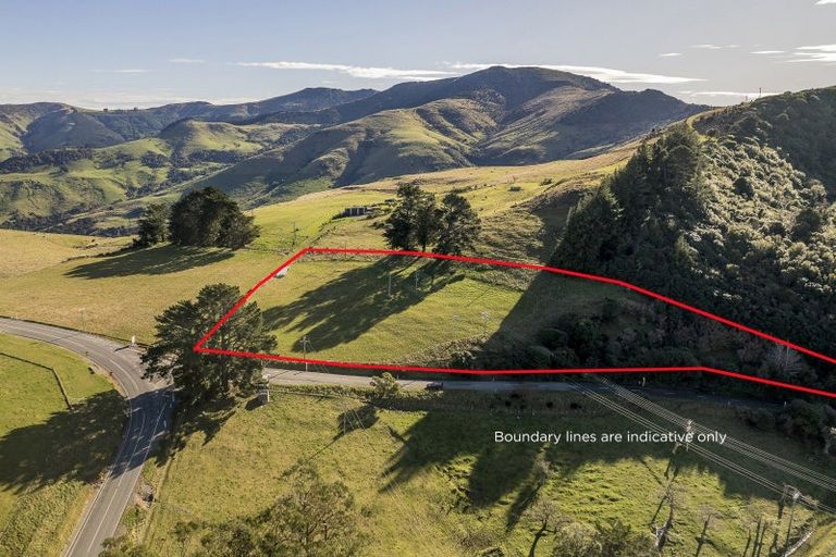 Photo of property in 5187 Christchurch Akaroa Road, Little River, 7591