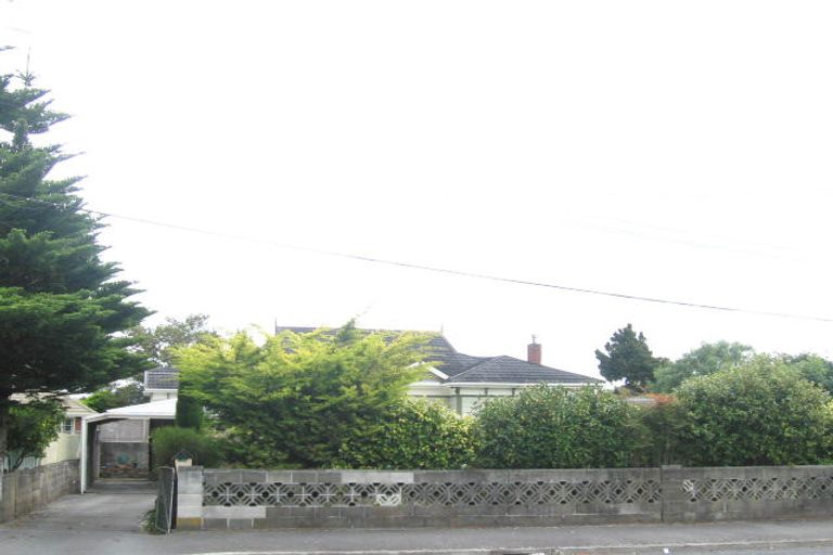 Photo of property in 1a Henry Street, Ebdentown, Upper Hutt, 5018