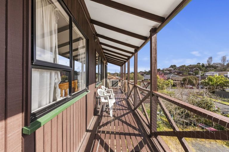 Photo of property in 54 Glennandrew Drive, Half Moon Bay, Auckland, 2012