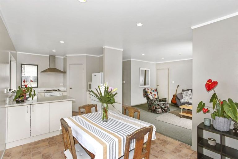 Photo of property in 105a Princes Street, Pukekohe, 2120