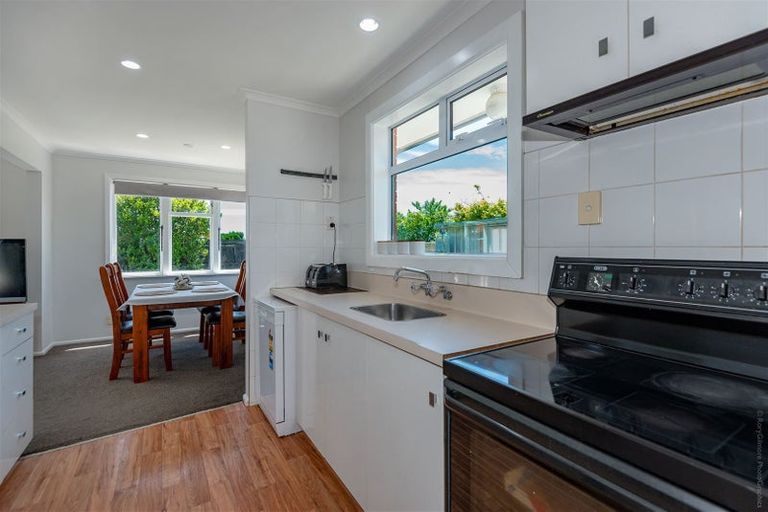 Photo of property in 28 Railway Road, Dunsandel, 7682