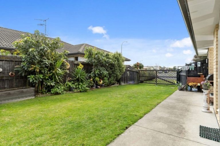Photo of property in 48 Doncaster Drive, Papamoa Beach, Papamoa, 3118