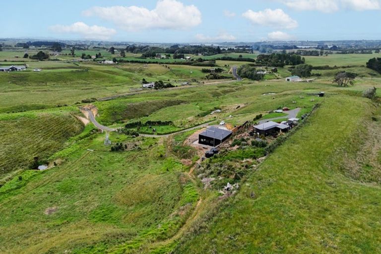 Photo of property in 49 Honey Road, Otaua, 2683