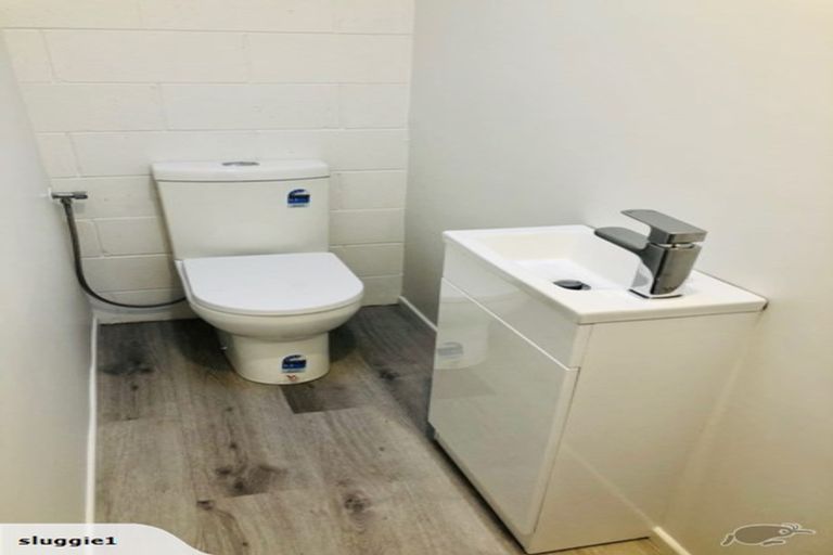 Photo of property in 2/1001 High Street, Avalon, Lower Hutt, 5011