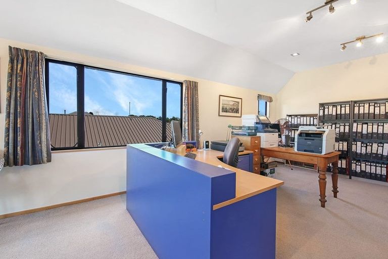 Photo of property in 72 Lowry Avenue, Redwood, Christchurch, 8051