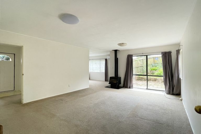 Photo of property in 2/3 Elmwood Place, Manurewa, Auckland, 2102