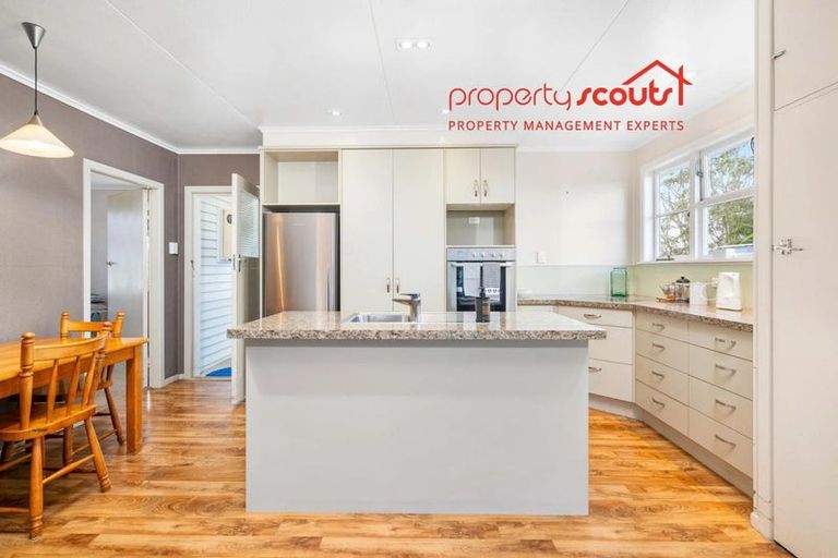 Photo of property in 43 Pah Road, Onerahi, Whangarei, 0110