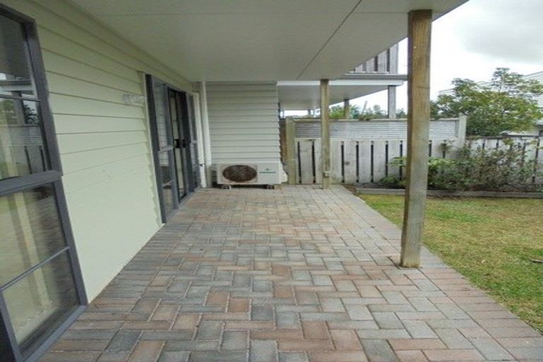 Photo of property in 13/8 Carolina Place, Albany, Auckland, 0632