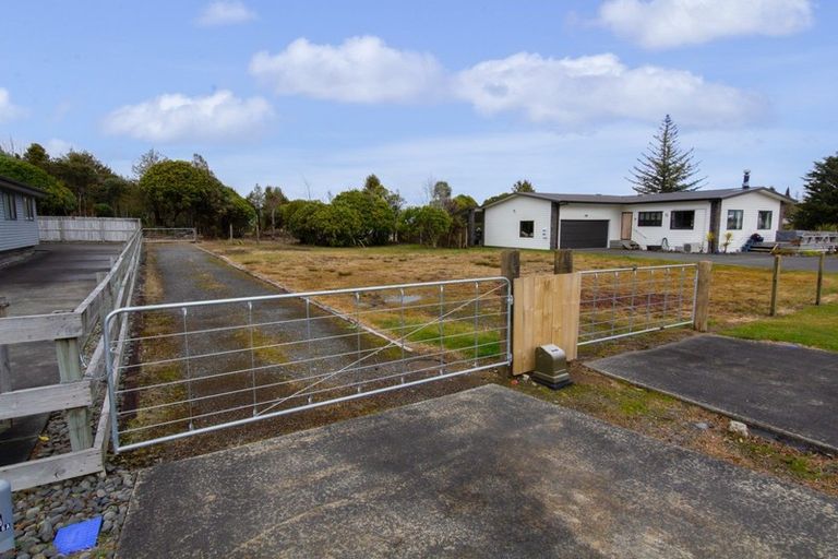 Photo of property in 17 Findlay Street, National Park, Owhango, 3989
