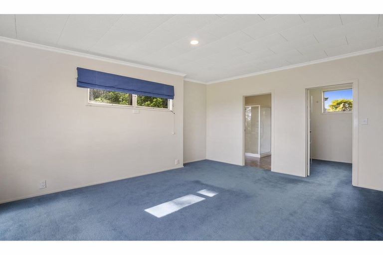 Photo of property in 10 Hihitahi Rise, Paihia, 0200
