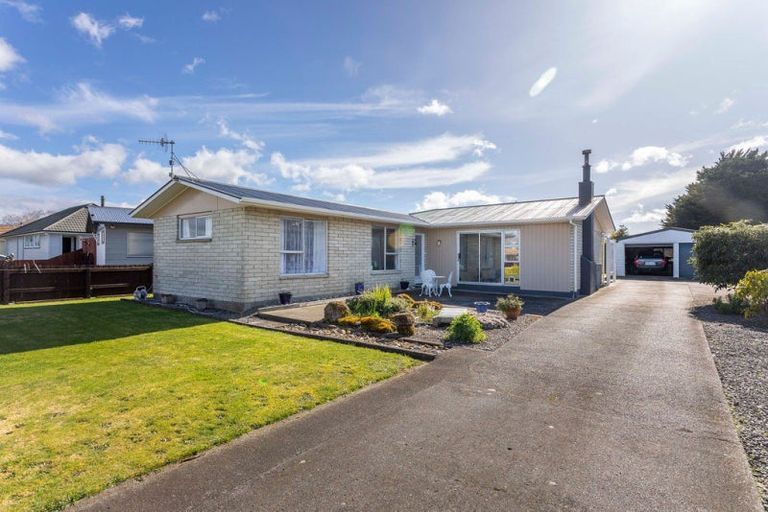 Photo of property in 32 Victor Street, Dannevirke, 4930