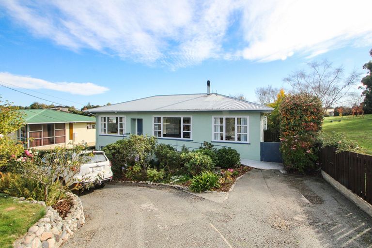 Photo of property in 13 Arthur Street, Holmes Hill, Oamaru, 9401