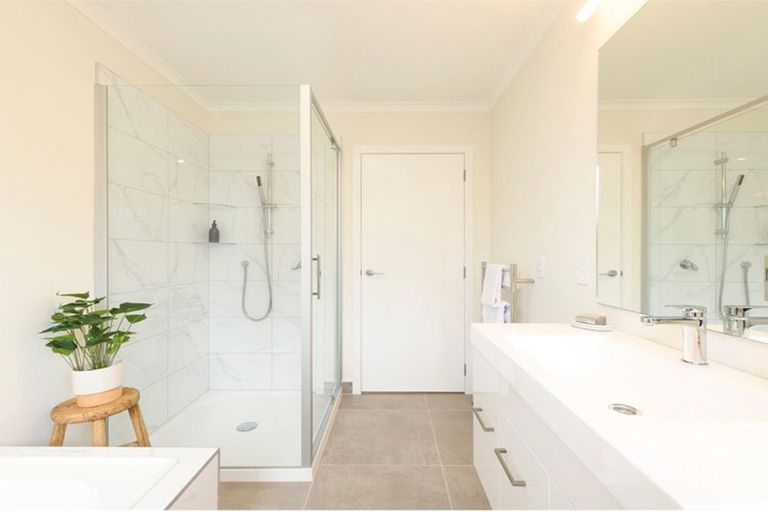 Photo of property in 44 Pateke Drive, Kenepuru, Porirua, 5022