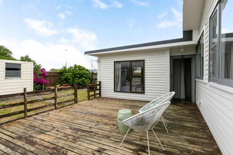 Photo of property in 20 Bouverie Street, Petone, Lower Hutt, 5012
