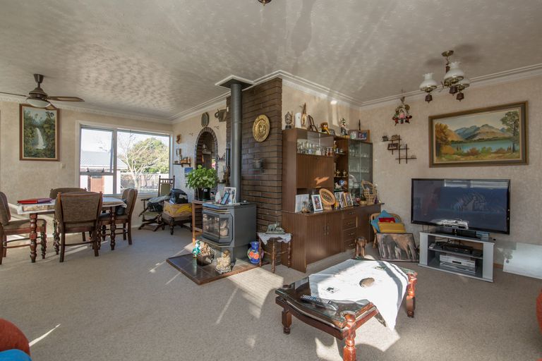 Photo of property in 4 Shaftesbury Street, Avonhead, Christchurch, 8042