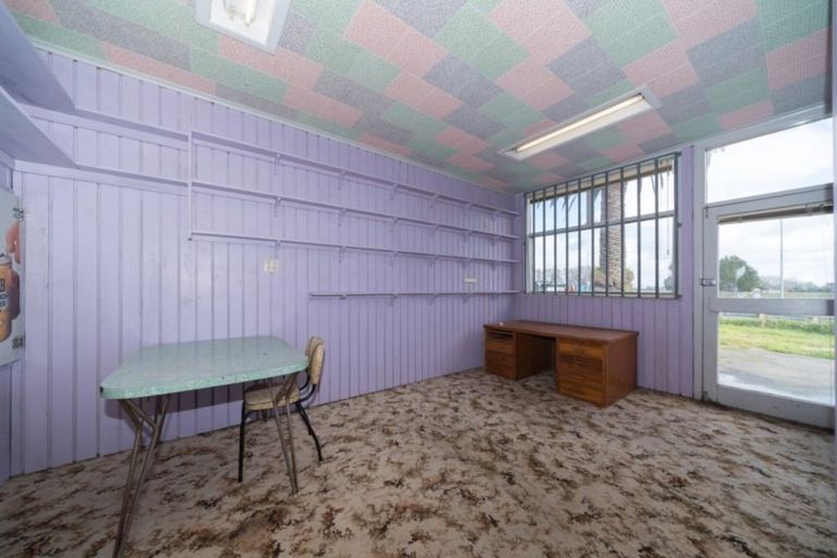 Photo of property in 1662 State Highway 3, Awahuri, Palmerston North, 4479