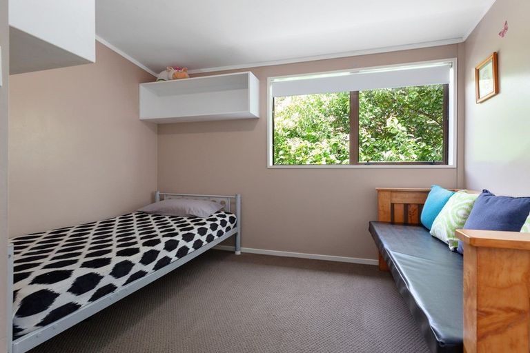 Photo of property in 3 Waikare Place, Welcome Bay, Tauranga, 3112