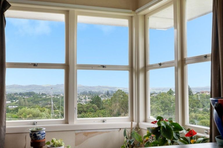 Photo of property in 9 Bell Street, Judea, Tauranga, 3110