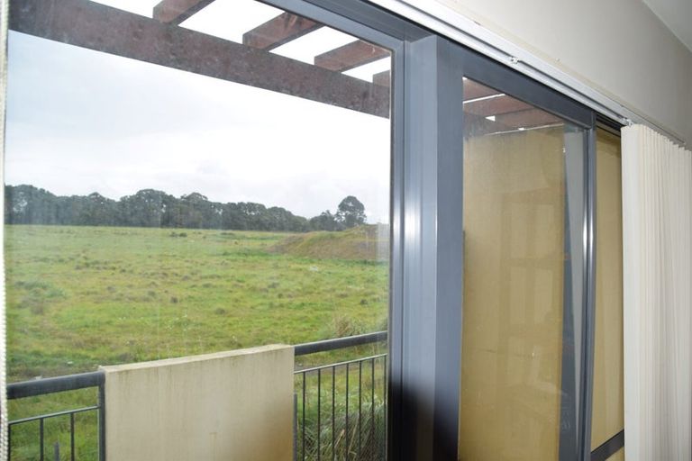 Photo of property in 10/12 Crown Lynn Place, New Lynn, Auckland, 0600