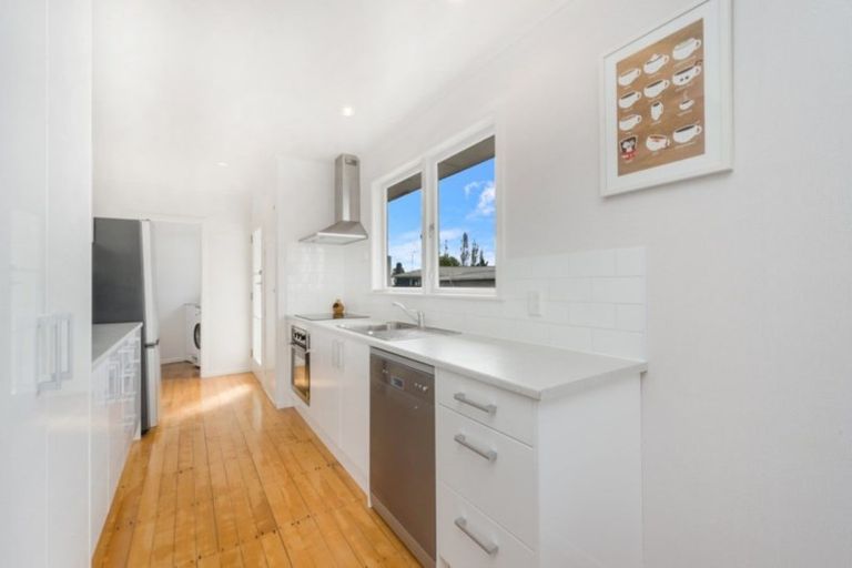 Photo of property in 37 Garden Heights Avenue, Glenview, Hamilton, 3206