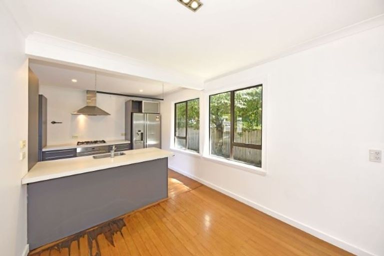 Photo of property in 6 Curletts Road, Sockburn, Christchurch, 8042