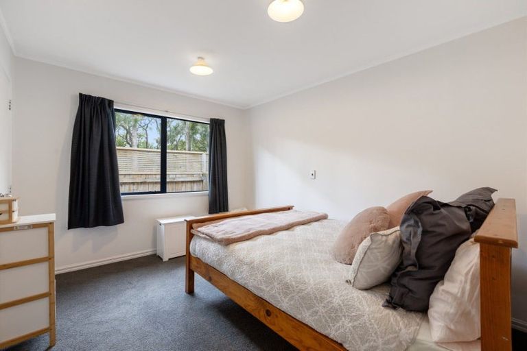 Photo of property in 415 Welcome Bay Road, Welcome Bay, Tauranga, 3175