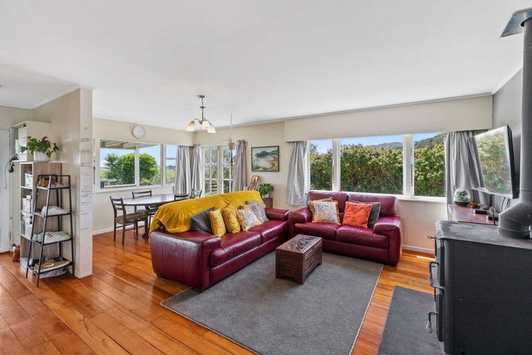 Photo of property in 3050 Kaipara Coast Highway, Glorit, Warkworth, 0984