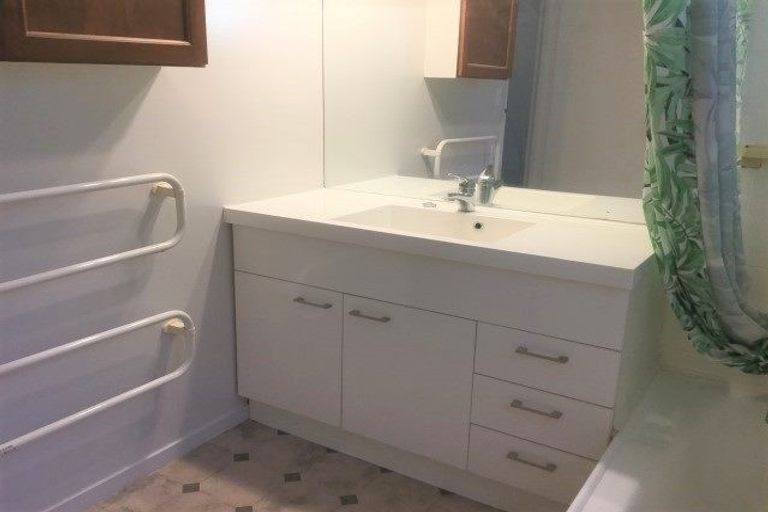 Photo of property in 417b Ngatai Road, Bellevue, Tauranga, 3110