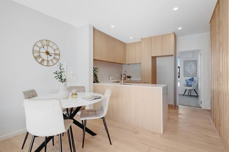 Photo of property in 38b Moore Street, Howick, Auckland, 2014