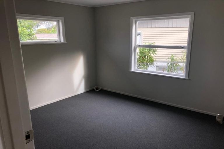 Photo of property in 25 Brentford Place, Manurewa, Auckland, 2102