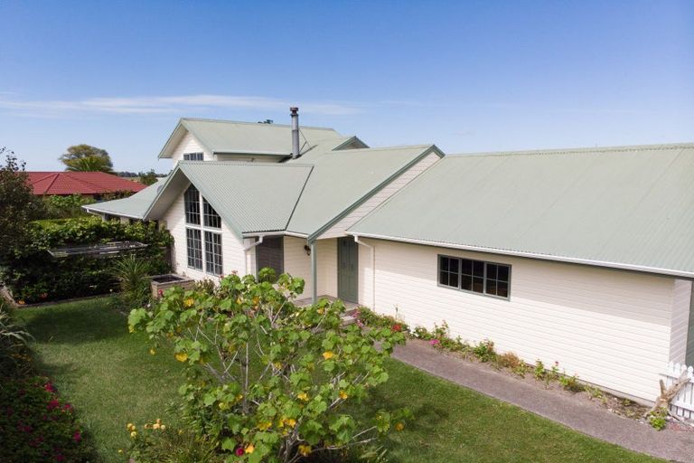 Photo of property in 27 Raratuna Street, Turua, 3574