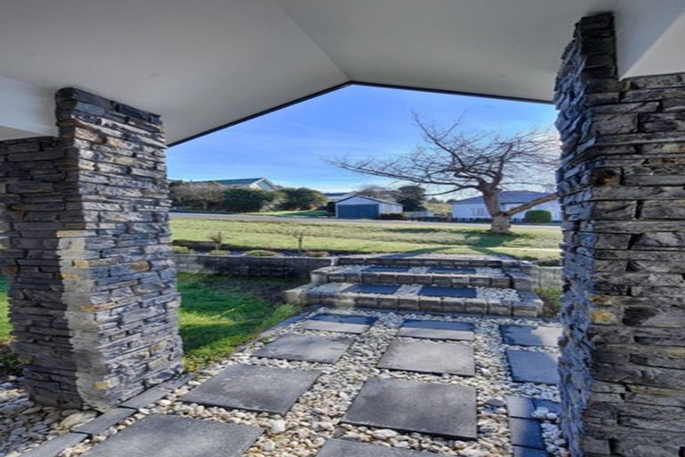 Photo of property in 14 Mary Street, Gore, 9710