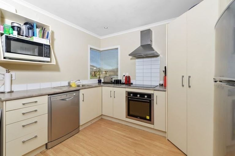 Photo of property in 51/64 Kawaha Point Road, Kawaha Point, Rotorua, 3010