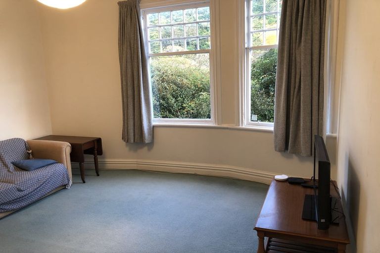 Photo of property in 15 Glenbervie Terrace, Thorndon, Wellington, 6011