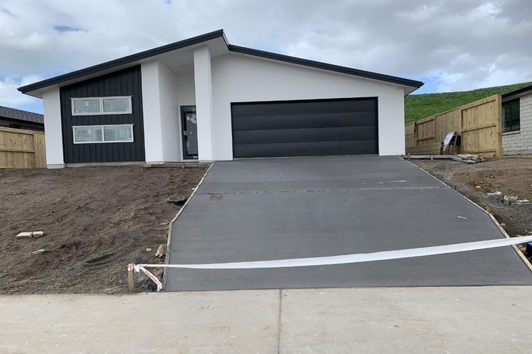 Photo of property in 14 Stingray Drive, Omokoroa, 3114