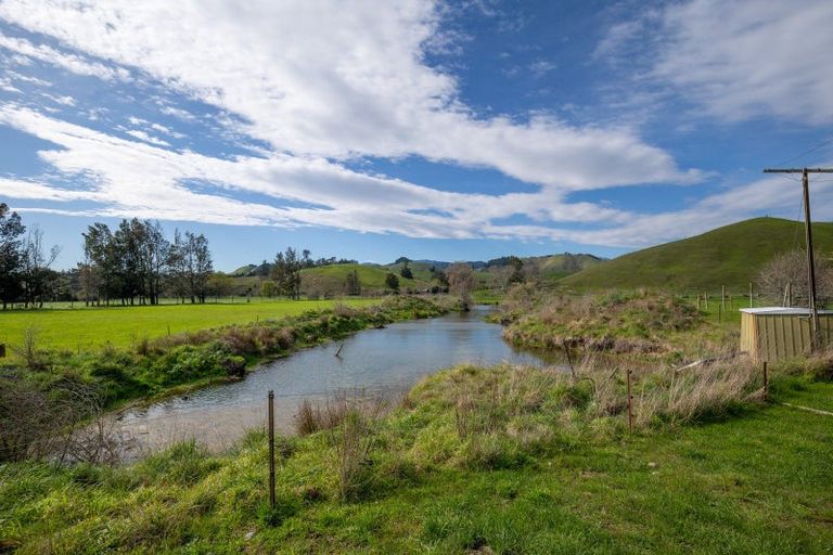 Photo of property in 233 Higgins Road, Wakefield, 7095