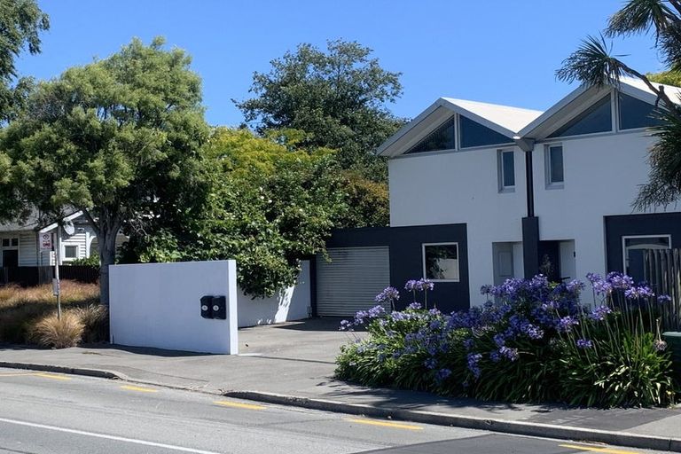 Photo of property in 7 Whitmore Street, Edgeware, Christchurch, 8013
