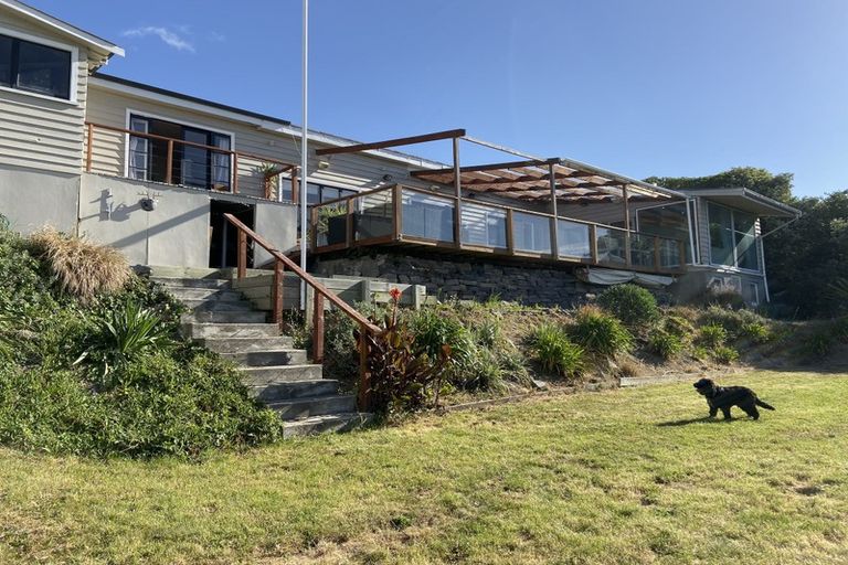 Property details for 51 Saint Andrews Hill Road, Mount Pleasant